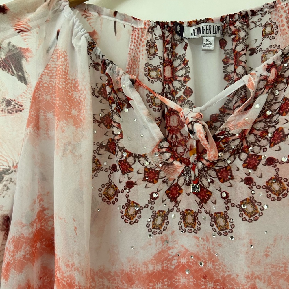 Jennifer Lopez Boho Blouse in Pink and White